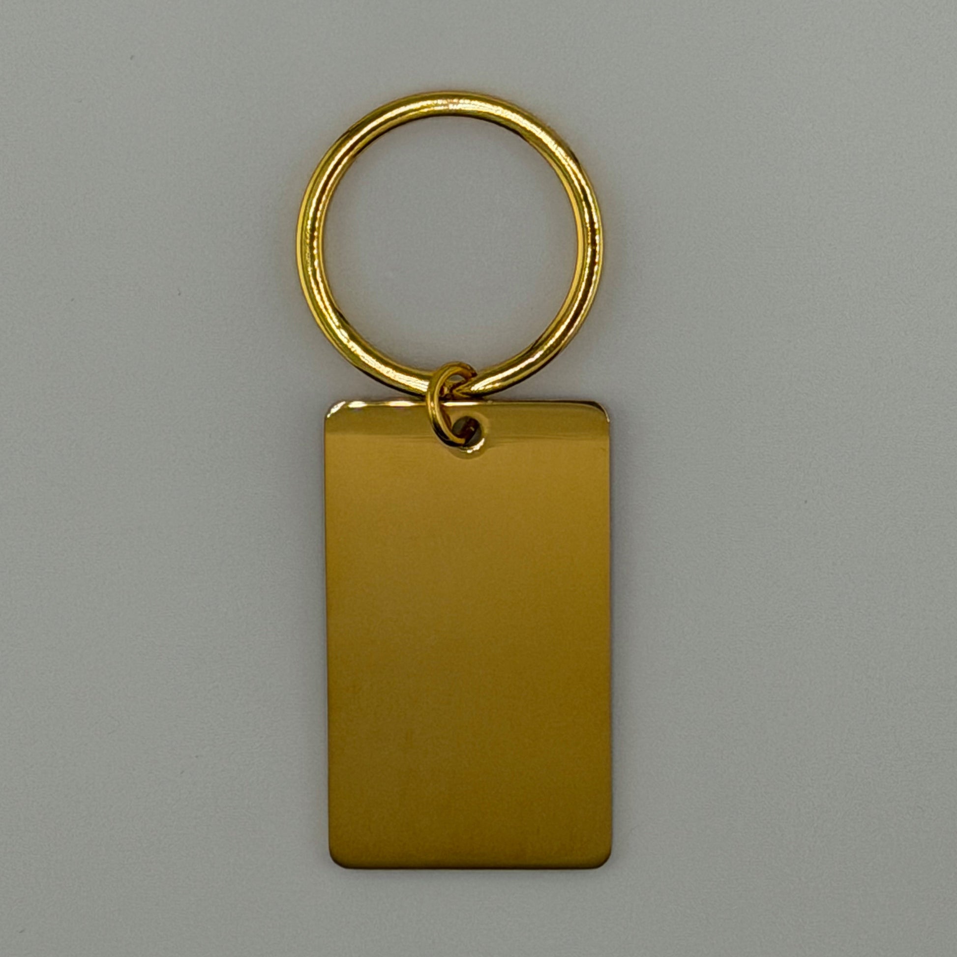 Lasergravierter Schlüsselanhänger aus Edelstahl mit Namen, personalisiert
